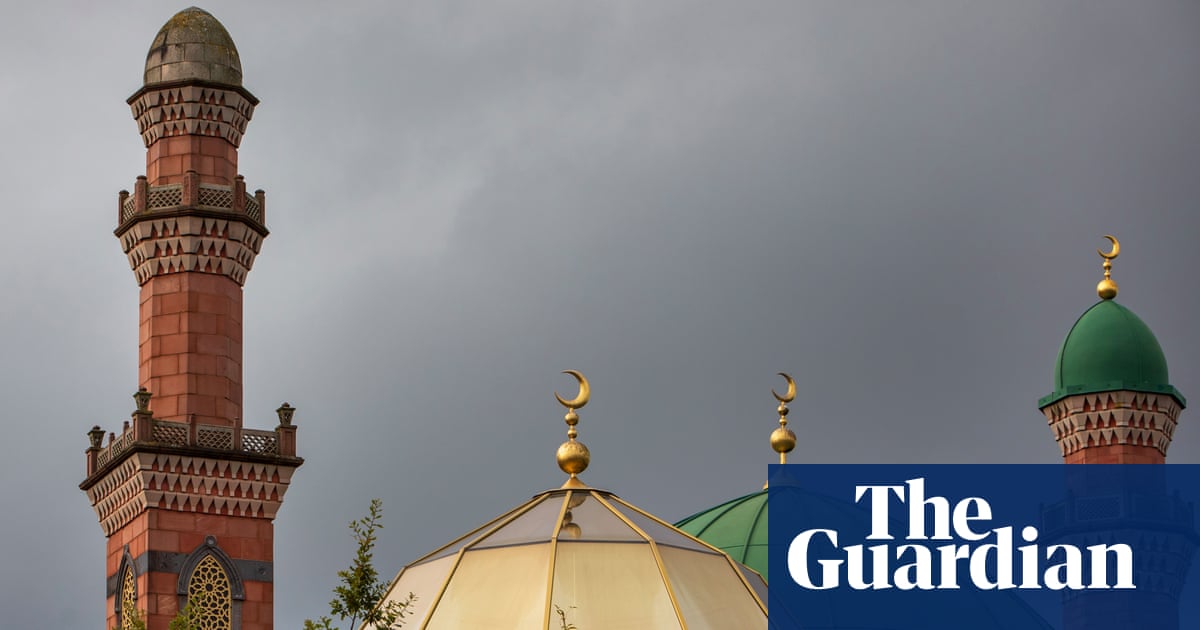 Home Office urged to make it easier for mosques to apply for protection