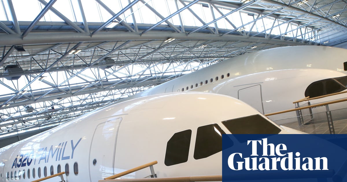 Airbus cuts plane delivery target amid A320 fuselage problem