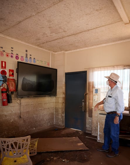 The administrator of the NT, David Connolly, visits St Francis Xavier Catholic School, Daly River, to view the impact of the floods.