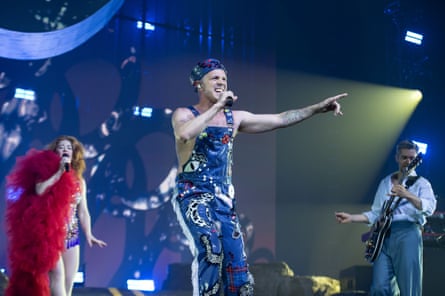Scissor Sisters Live