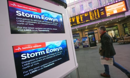 A storm warning at Kingâs Cross station in London on 24 January, 2025.