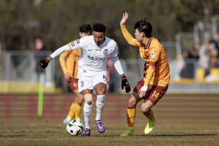 Jesse Lingard trong trận ra mắt Seoul ở một trận đấu K-league với Gwangju vào năm 2024.