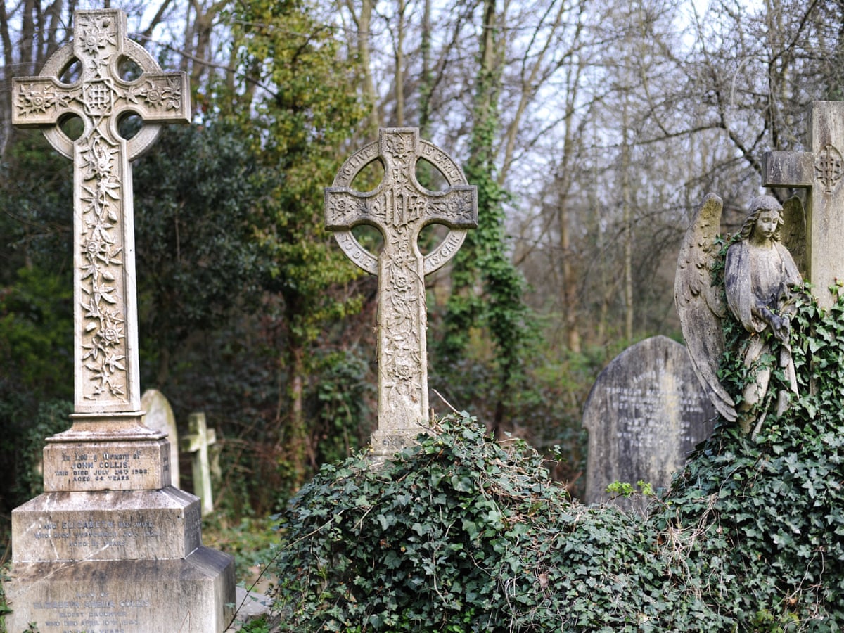 Plan To Reuse Graves As Highgate Cemetery Runs Out Of Space Death And Dying The Guardian Plan To Reuse Graves As Highgate Cemetery Runs Out Of Space Death And Dying The Guardian