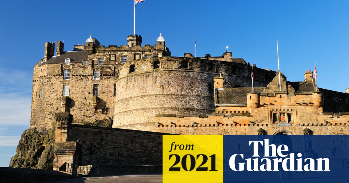 Protesters claim to ‘seize’ Edinburgh Castle citing Magna Carta