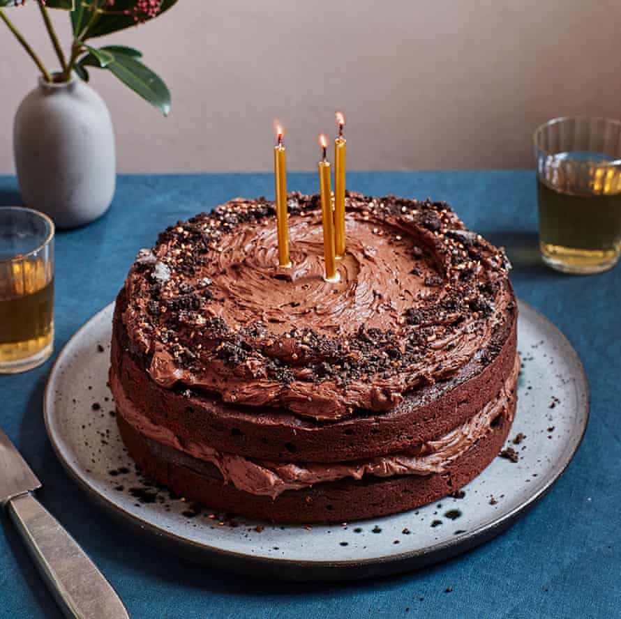 Felicity Cloake’s perfect chocolate cake: but how much chocolate to use?