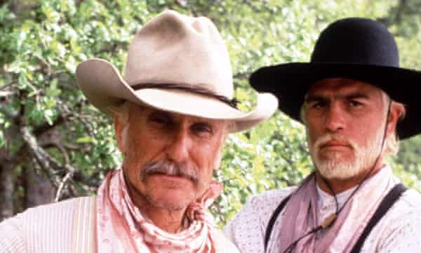 Robert Duvall (left) and Tommy Lee Jones in Lonesome Dove (1989).