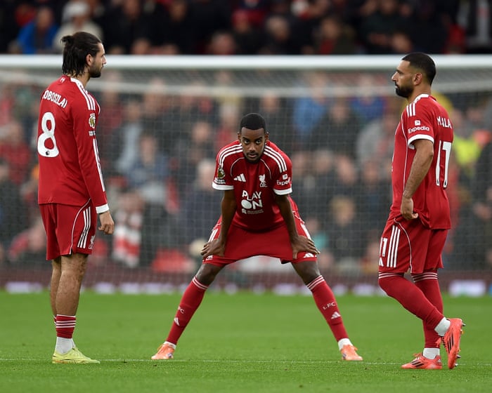 Defensive woes a bigger headache for Slot than getting Isak and Salah to fire | Andy Hunter