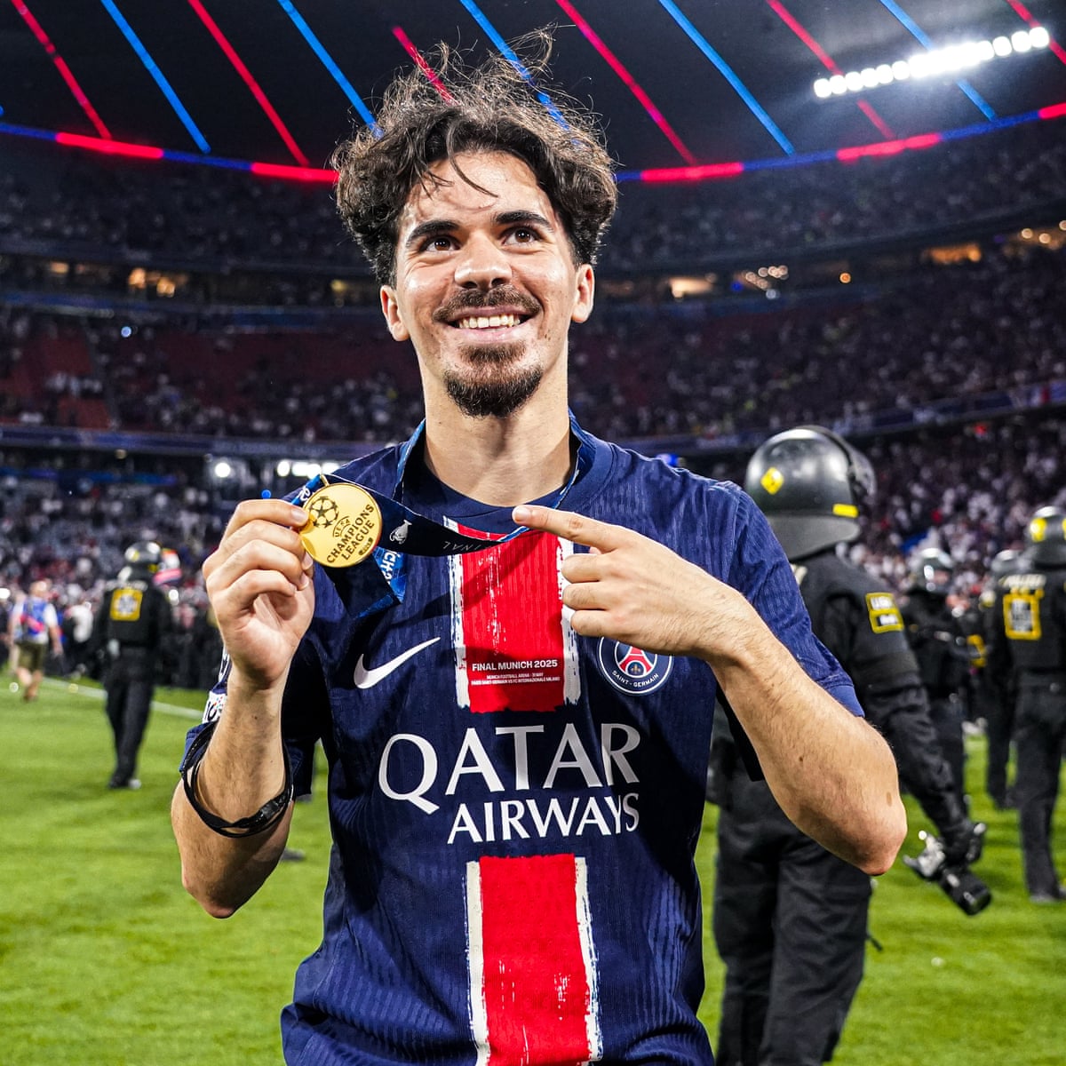 Viva Vitinha: how PSG's deep conductor proved Lionel Messi wrong | Paris Saint-Germain | The Guardian