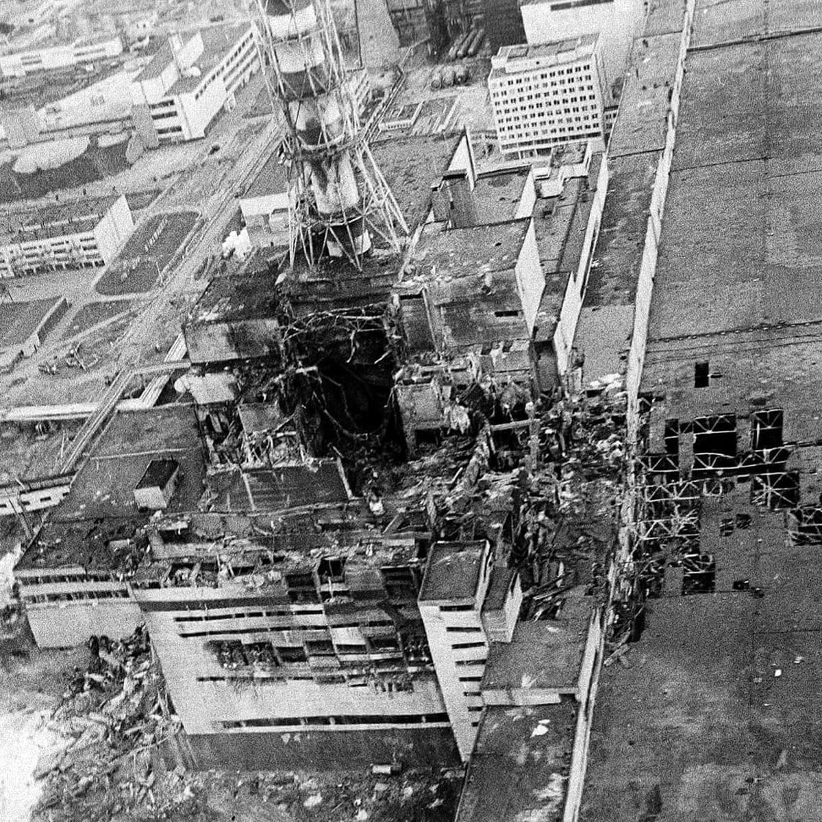 Radioactive Russian dust cloud escapes – archive, 1986 | Chornobyl nuclear disaster | The Guardian