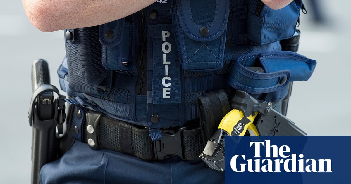 Police made illegal metadata searches and obtained invalid warrants targeting journalists