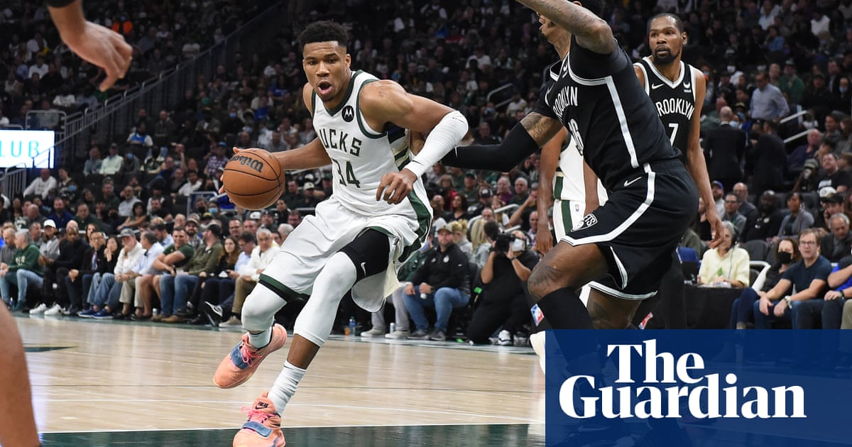 NBA opening night: Bucks rout Nets to open title defense as retooled Lakers fall
