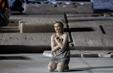 Her symptom twists done her … Sonia Bergamasco arsenic Electra.