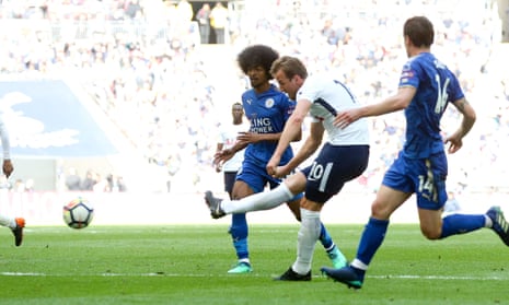 Harry Kane slots home Tottenham’s fifth goal