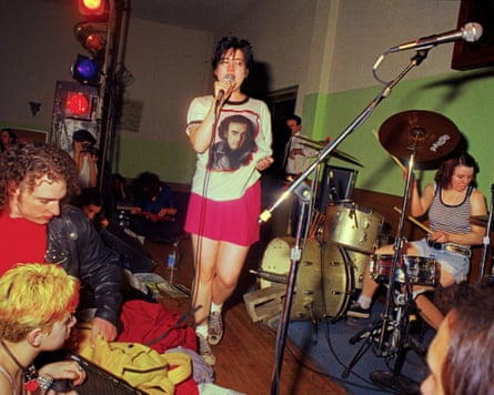Bikini Kill performing in 1995.