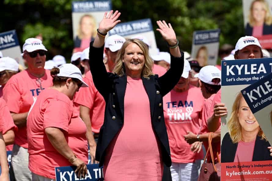 Independent candidate for North Sydney Kylea Tink (centre) during her campaign launch in Sydney on 20 February .