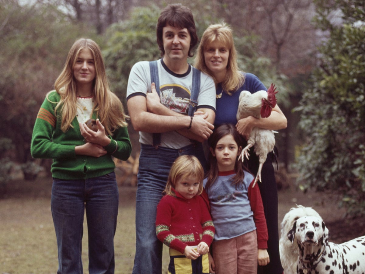 Frozen in time: Paul and Linda McCartney and family, 4 April 1976, Paul  McCartney