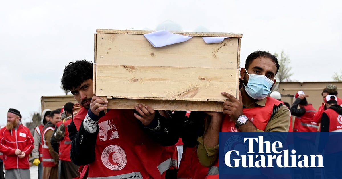 Pakistan to pause Afghan strikes for Eid, two days after deadly Kabul attack