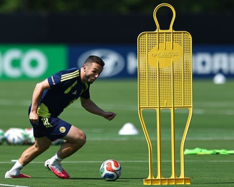 Scotland bid to exorcise World Cup ghosts by breaking group stage barrier | Scotland | The Guardian