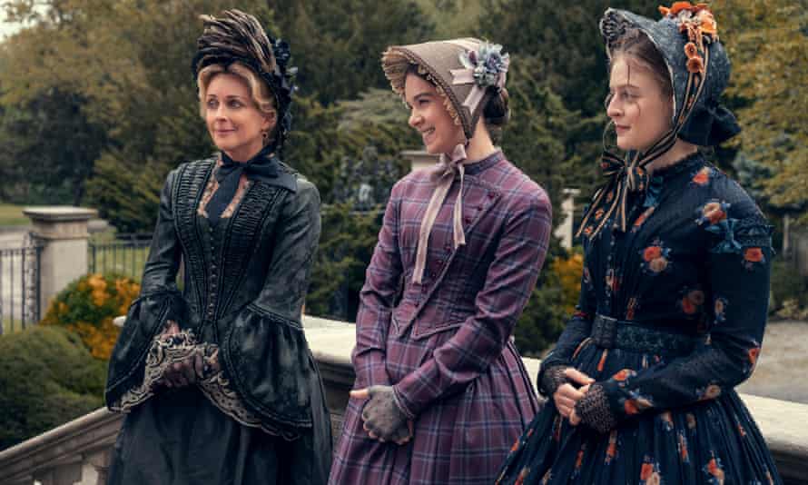 Dead poet society … (l-r) Jane Krakowski, Hailee Steinfeld and Anna Baryshnikov in Dickinson.