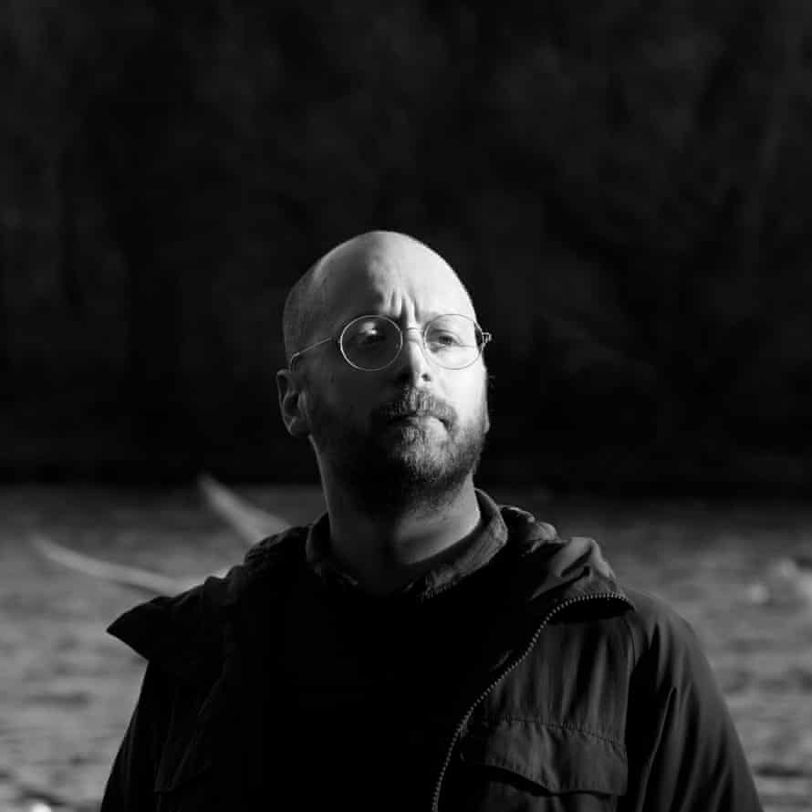 Sam Riviere photographed beside St Margarets Loch in Edinburgh