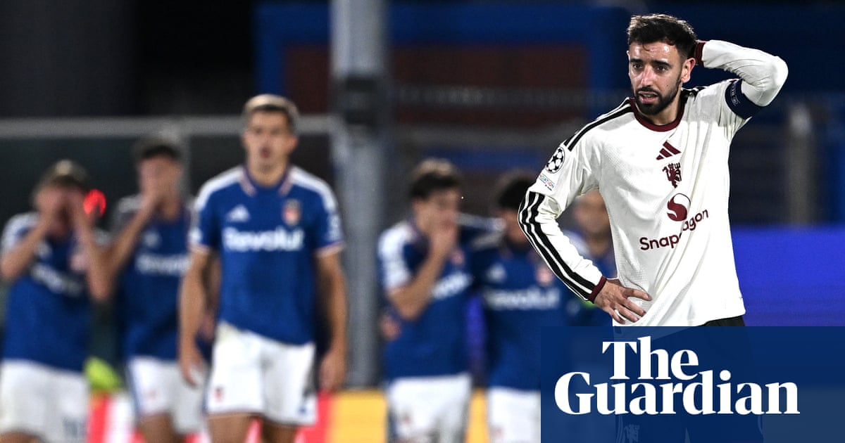 Manchester United bin-fire keeps blazing and Arsenal draw at Bayern: Football Weekly Extra – podcast
