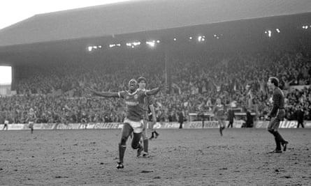 Terry Connor celebrates after scoring Brighton’s second goal.