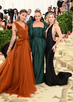 Paris Jackson, Stella McCartney and Miley Cyrus arrived together, all wearing gowns by McCartney
