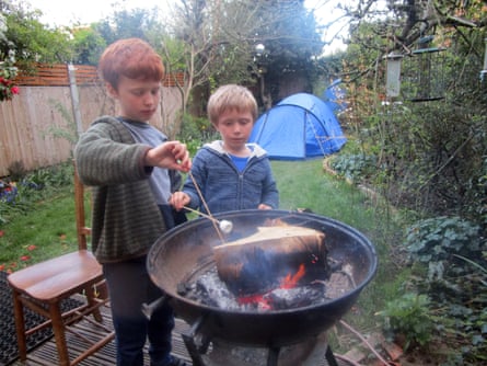 Camping tips - outdoor lighting ideas - Mummy Matters: Parenting