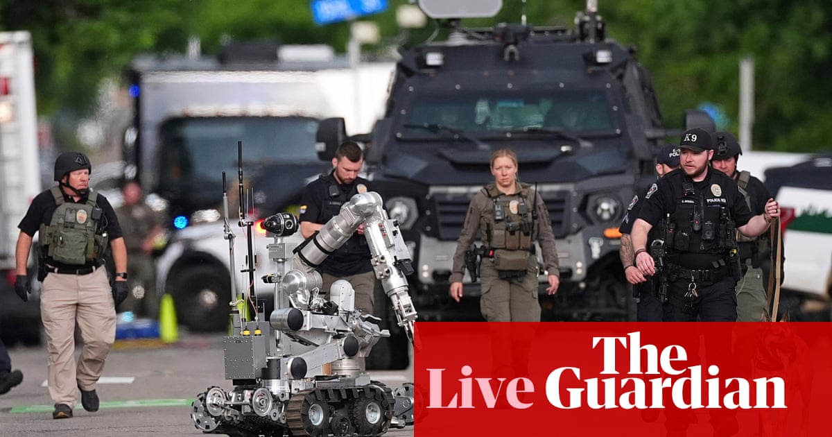 Boulder suspect booked on multiple charges as lawmakers condemn attack on Jewish community event live