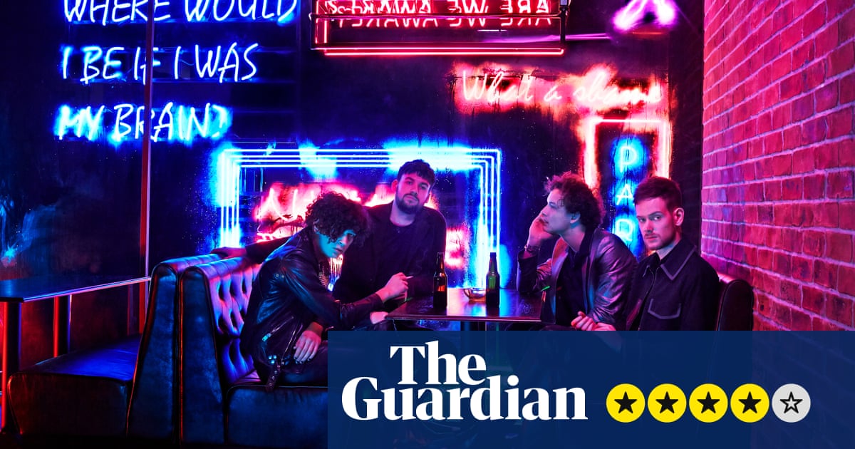 The 1975 I Like It When You Sleep For You Are So Beautiful Yet So Unaware Of It Review Great Pop If Not Great Art The 1975 The Guardian