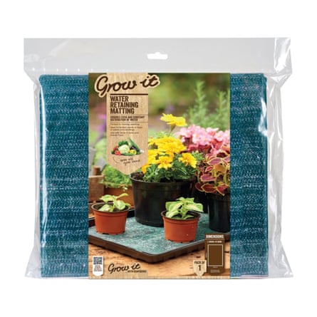 Bag of Gardman Water Retaining Matting