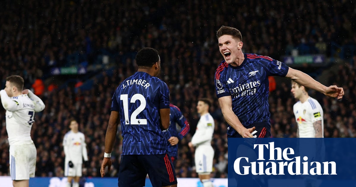 Arsenal stroll back to winning ways against outclassed Leeds and go seven points clear