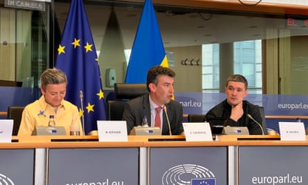 Right to left: Ukrainian deputy prime minister, Mykhailo Federov, MEP Dragos Tudorache and executive vice-president of the European Commission Margrethe Verstager