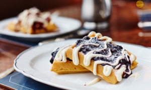 Breakfast waffles at Bellanger.