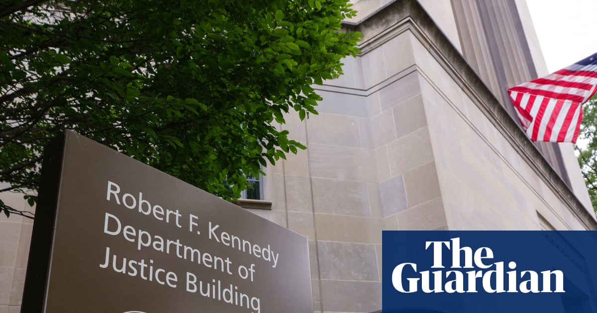 Pria Ohio menjadi yang pertama dihukum berdasarkan undang-undang AI baru untuk gambar eksplisit secara seksual Pria Ohio menjadi yang pertama dihukum berdasarkan undang-undang AI baru untuk gambar eksplisit secara seksual