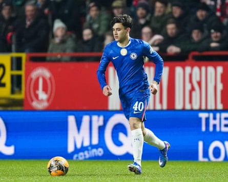 Facundo Buonanotte in action for Chelsea