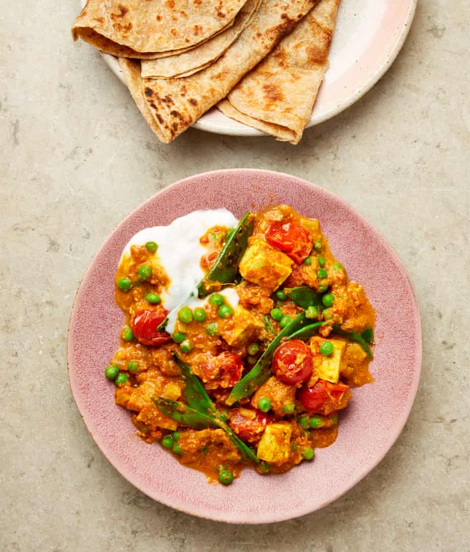 Meera Sodha's matar tofu pea cashew and tofu curry.