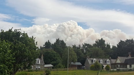 França e Espanha correm para controlar incêndios florestais enquanto os subúrbios de Bordeaux iniciam a evacuação – ao vivo