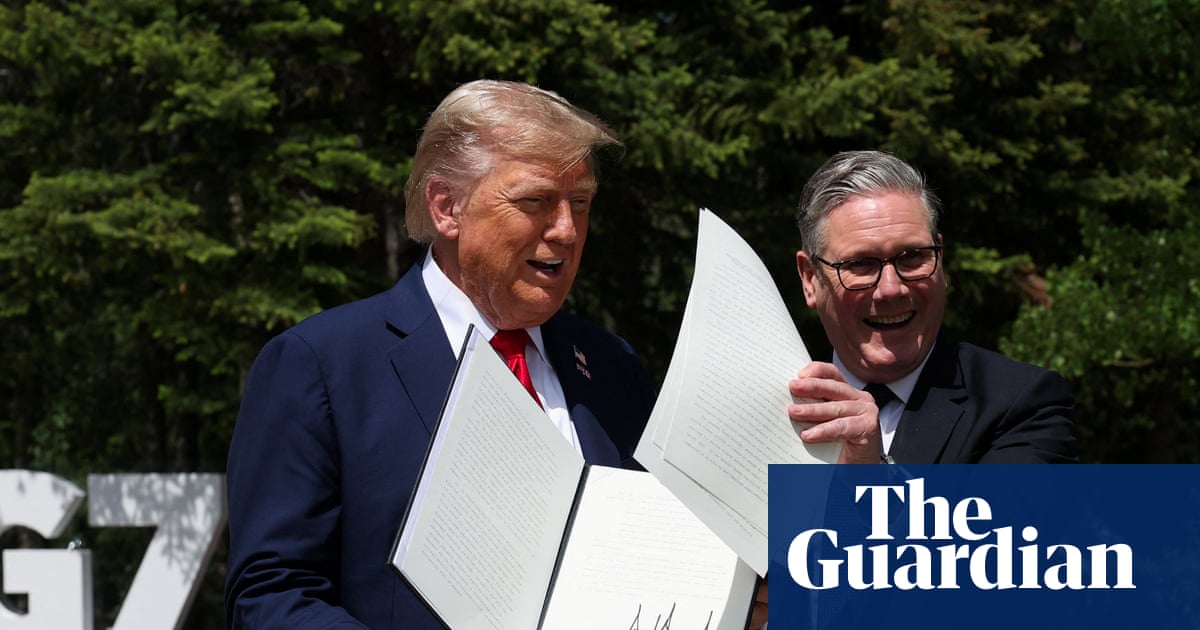Trump's latest tariff threat raises concerns for UK pharmaceuticals