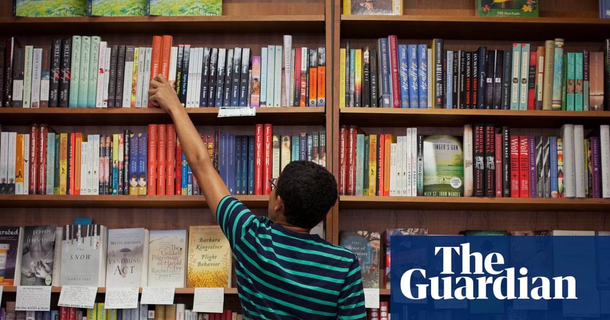 We’re reading less. And it’s making us stupid