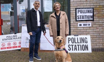 Sadiq Khan and his wife voting on Thursday