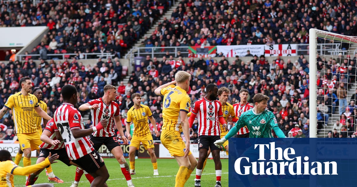 Yankuba Minteh’s lucky strike earns Brighton first win at Sunderland for 45 years