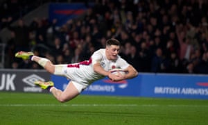 Raffi Quirke with a try for England.