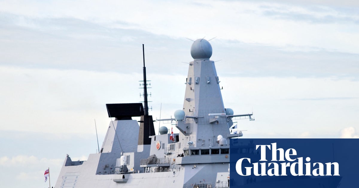 British destroyer HMS Dragon arrives in eastern Mediterranean