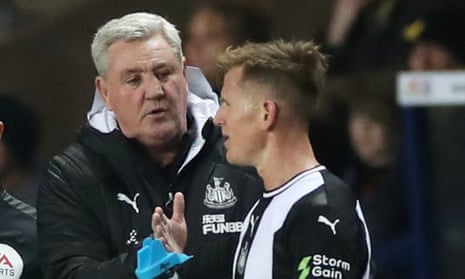 Newcastle’s manager Steve Bruce with Matt Ritchie in February 2020