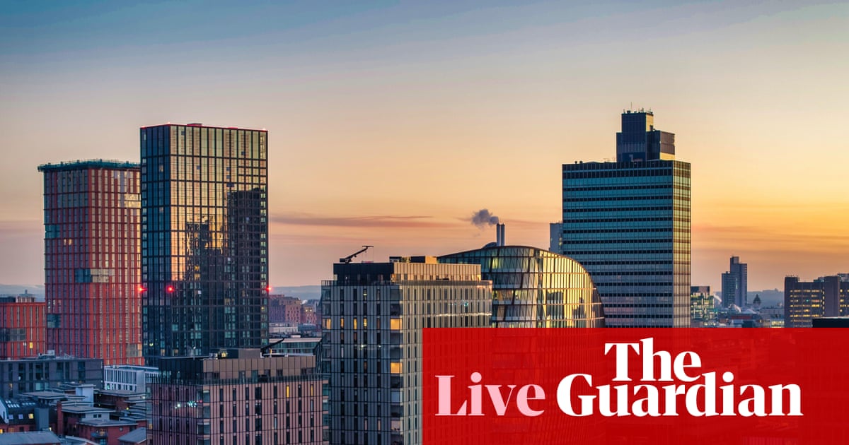UK Economy Stagnates July Highlighting Growth Slowdown