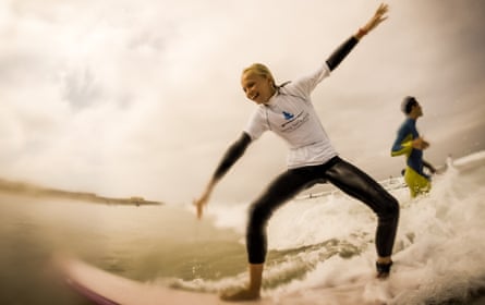 Surf and Yoga Retreat. Portugal