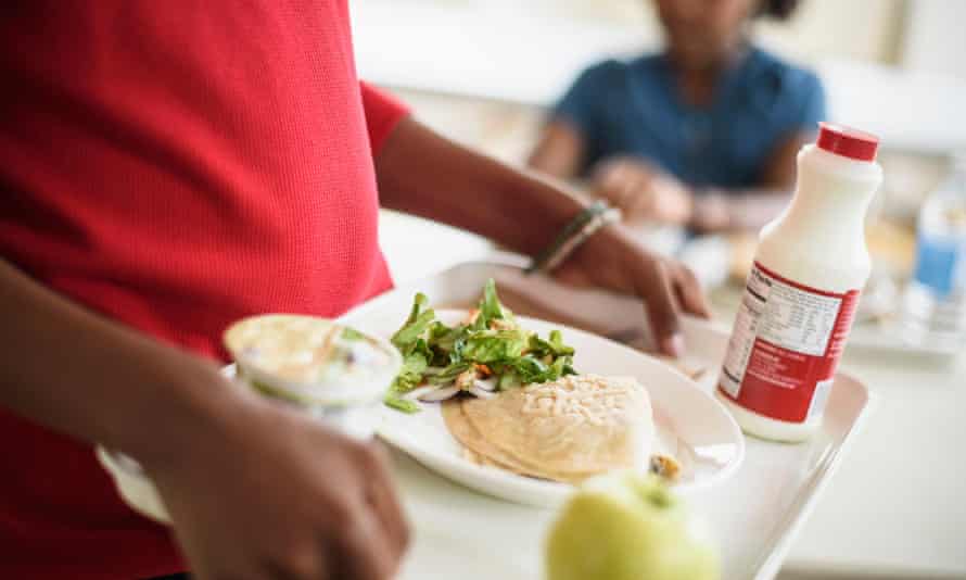 USDA'nın Yaz Yemek Hizmeti Programı, yalnızca son iki yaz boyunca kümülatif olarak 4,3 milyar öğün yemek dağıttı.