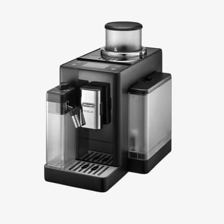De Longhi Rivelia automatic coffee machine