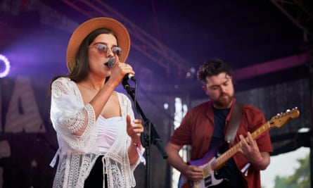 Eurovision possibles … Róisín Seoighe Cian Mac Cárthaigh of IMLÉ